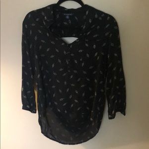 American Eagle Leaf Patterned Blouse